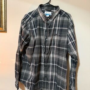 Columbia Men's Black and White Plaid Shirt